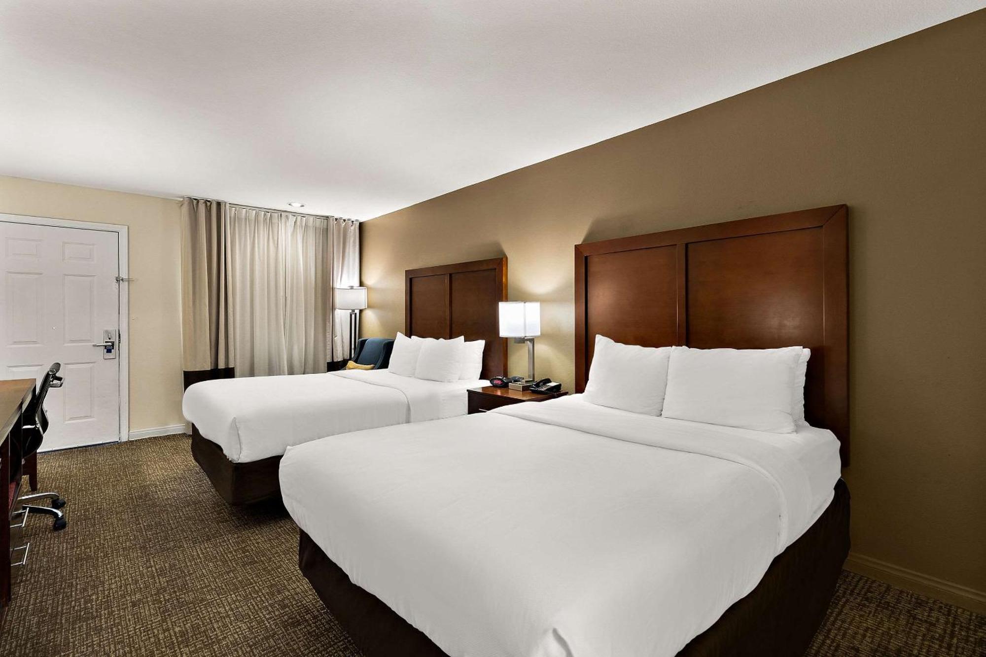 Comfort Inn & Suites Sequoia Kings Canyon Three Rivers Exterior photo