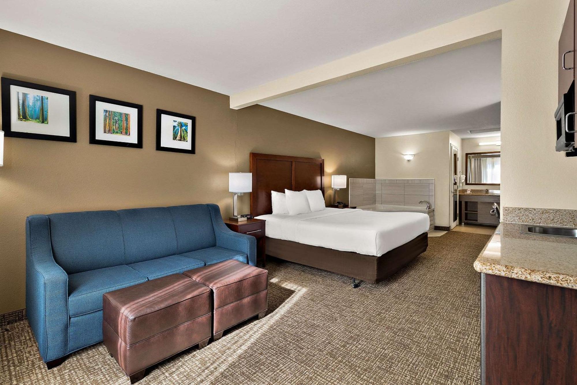 Comfort Inn & Suites Sequoia Kings Canyon Three Rivers Exterior photo